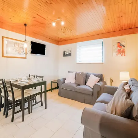 In With Garden Feriehus