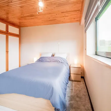 Feriehus In With Garden Vaux-sur-Sure