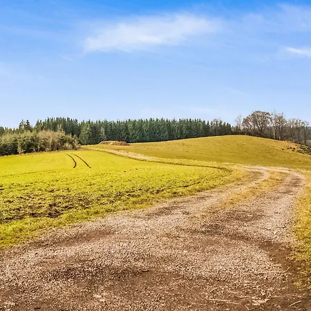 In With Garden Feriehus